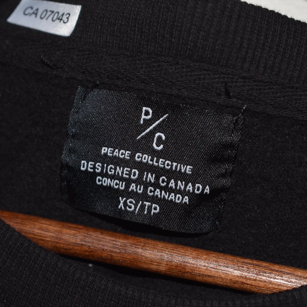 Peace Collective Canadian Built Crew Neck Sweater XS / S EUC - Picture 12 of 12